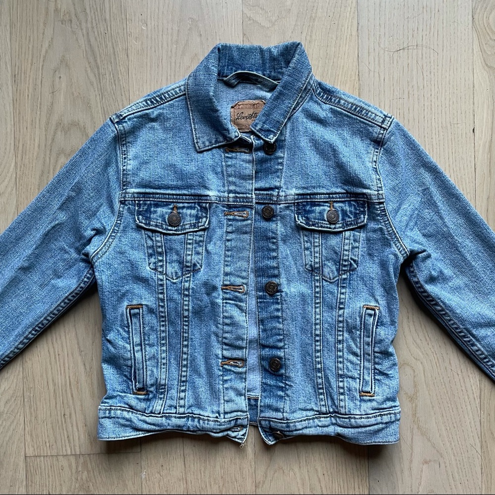 vintage y2k levi’s denim jacket